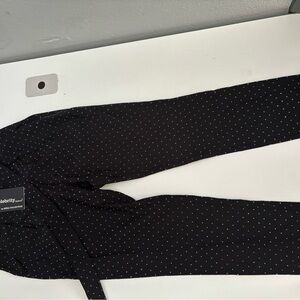 Hera Collection Black and White Speckled Top